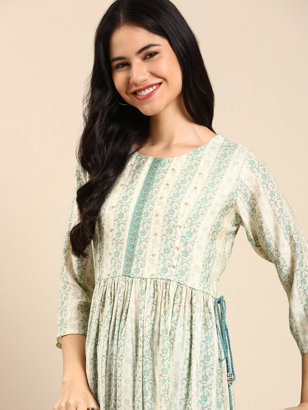 SHOWOFF Women Cream-Coloured Printed Empire Chanderi Silk Kurta with Trousers