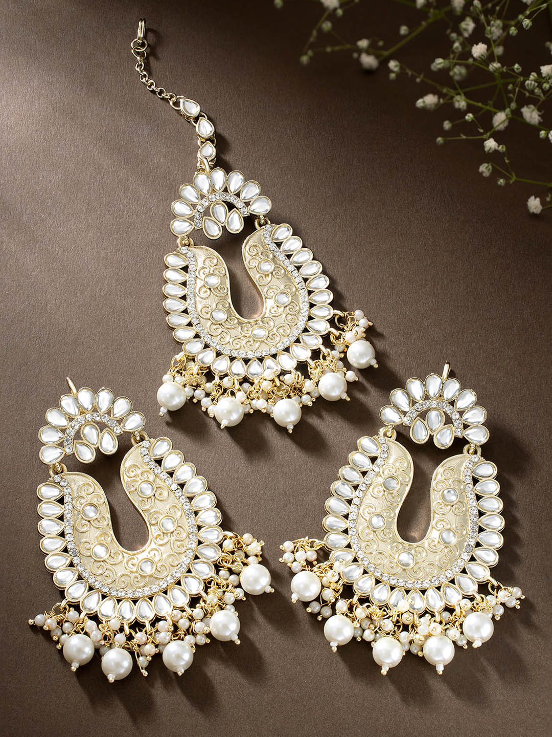 Peora White Gold-Plated Jadau Kundan Studded & Beaded Jewellery Set