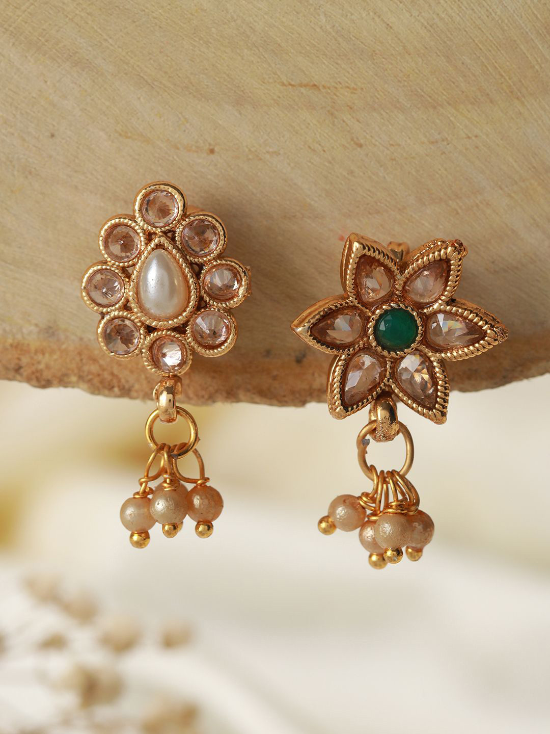 Anouk Set Of 2 Gold-Plated Kundan Studded Floral Shaped Septum Clip-On Nose Pin Nosepin