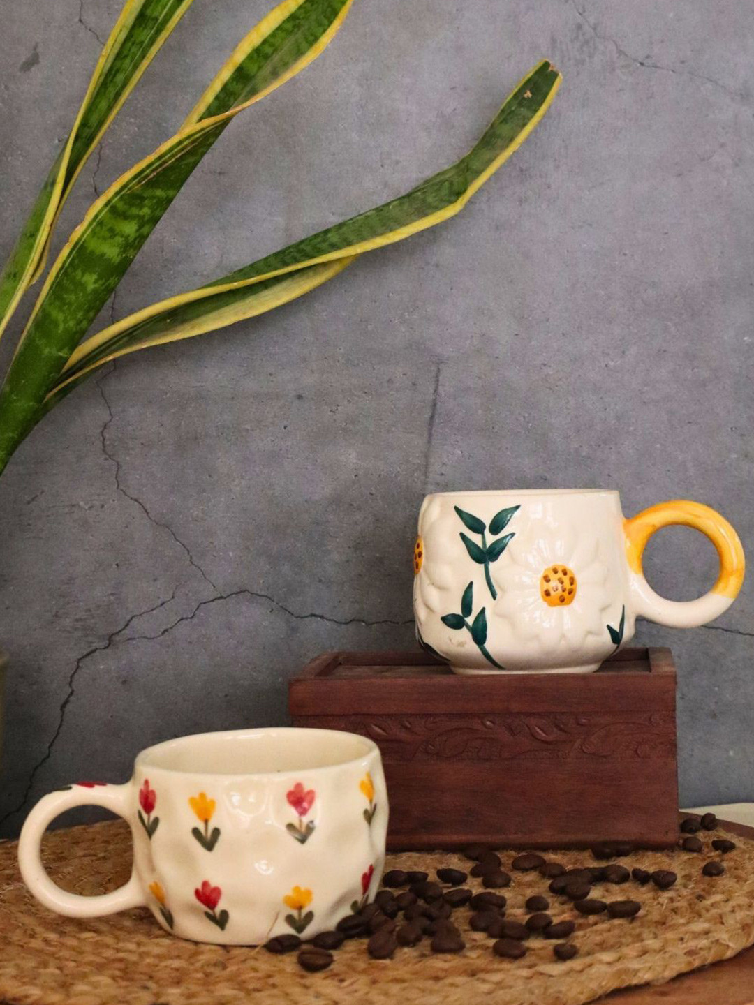 WEAVING HOMES White Floral Ceramic Microwave Safe 2 Piece Mugs-250ml, 200ml