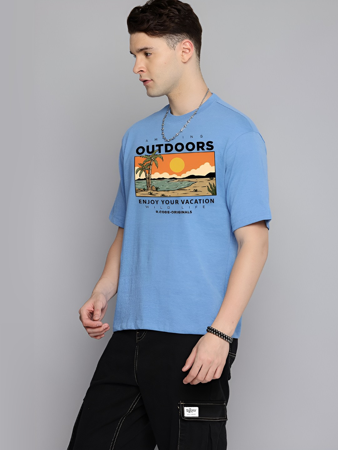 The Roadster Lifestyle Co. Men Graphic Printed Round Neck Cotton Oversized T-shirt