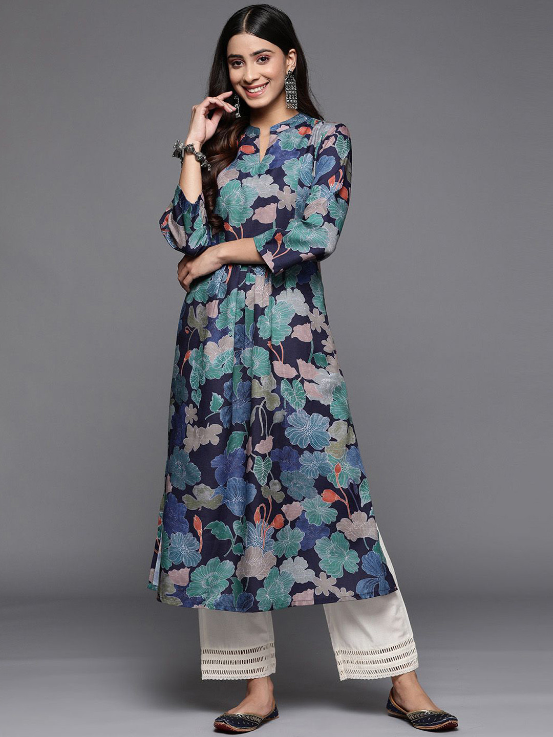 Varanga Floral Printed Band Collar Straight Kurta