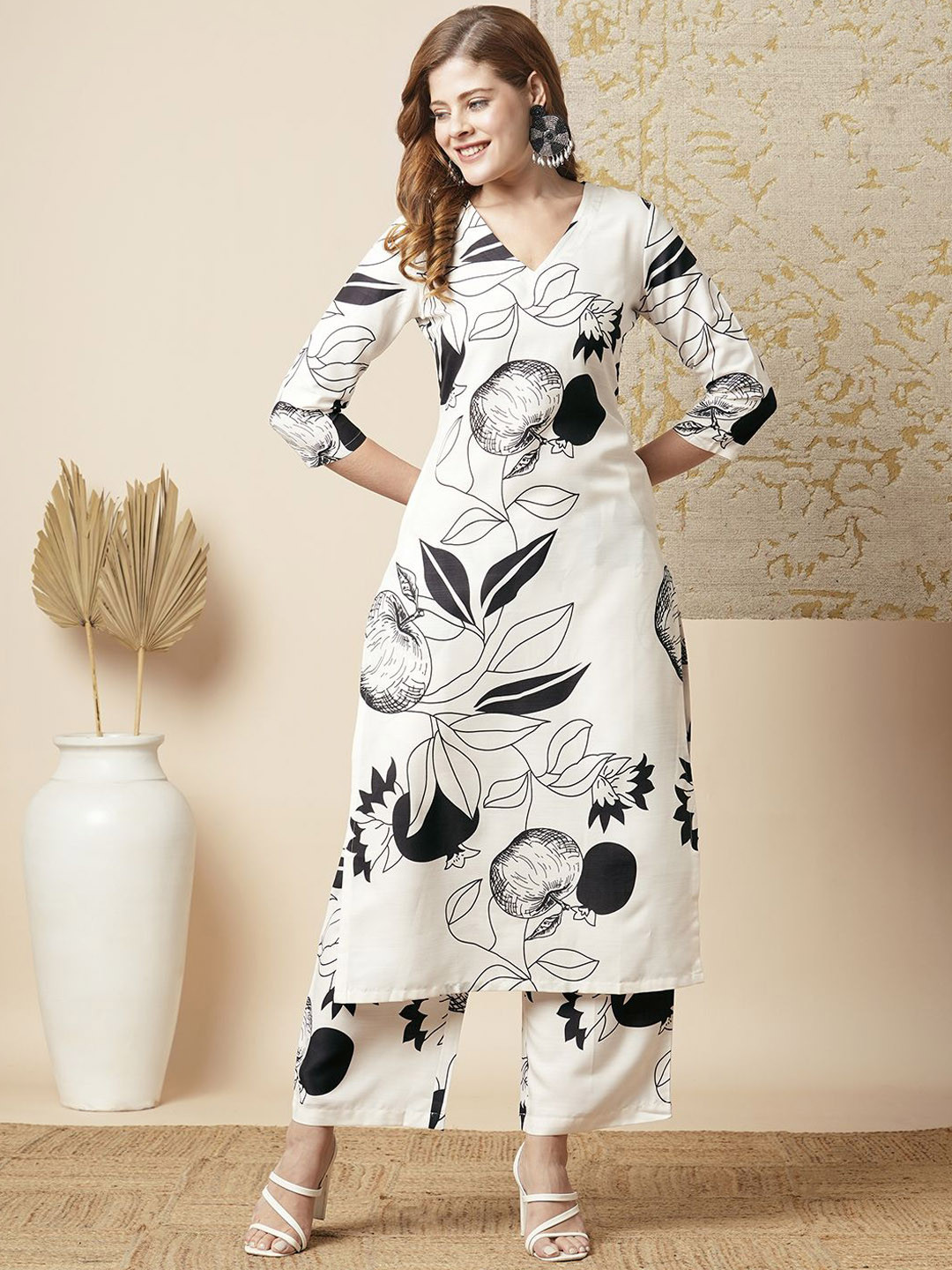 Anni Designer Floral Printed Straight Kurta With Palazzo