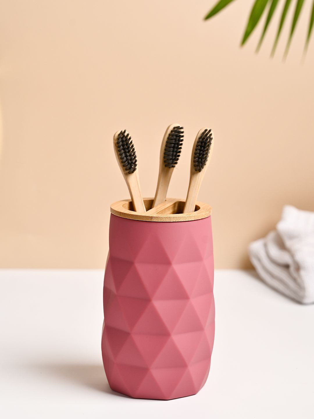 MARKET99 Pink & Cream Textured Matte Toothbrush Holder