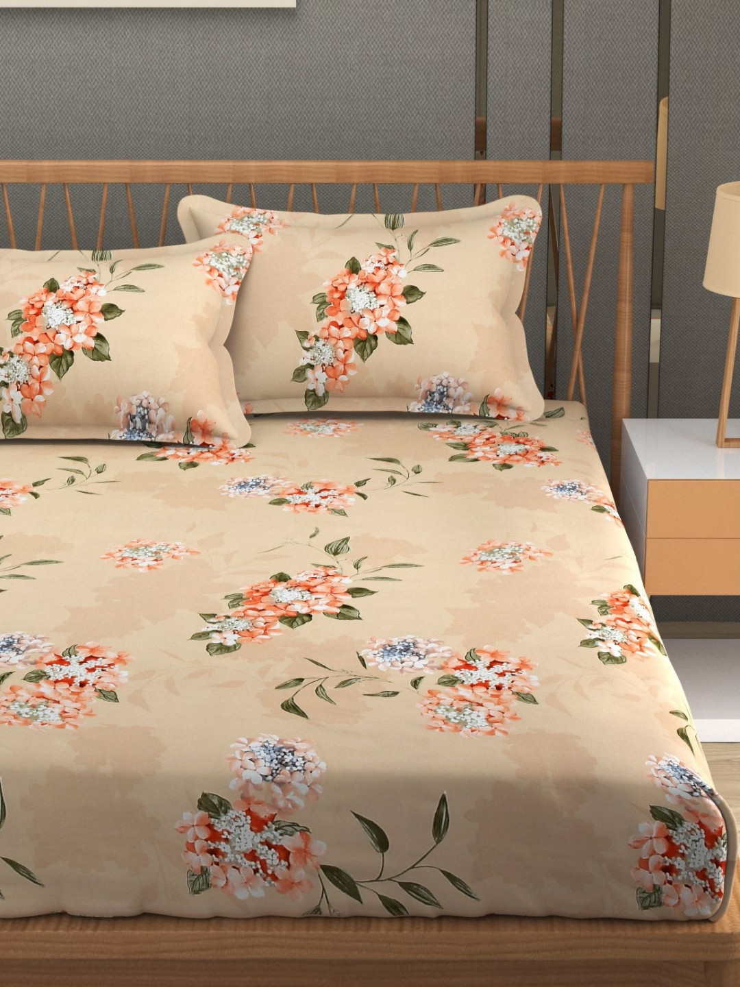 MallowWorld Beige Floral Microfiber 200 TC King Fine Bedsheet with 2 Pillow Covers-72 x 60 inches