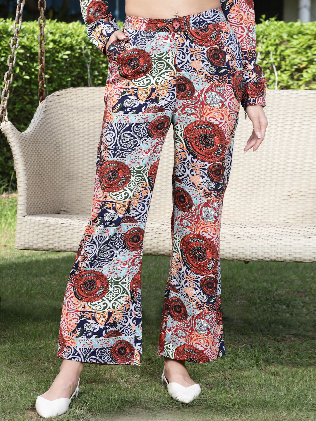 Sera Women Floral Printed Relaxed Straight Leg Joggers Trousers