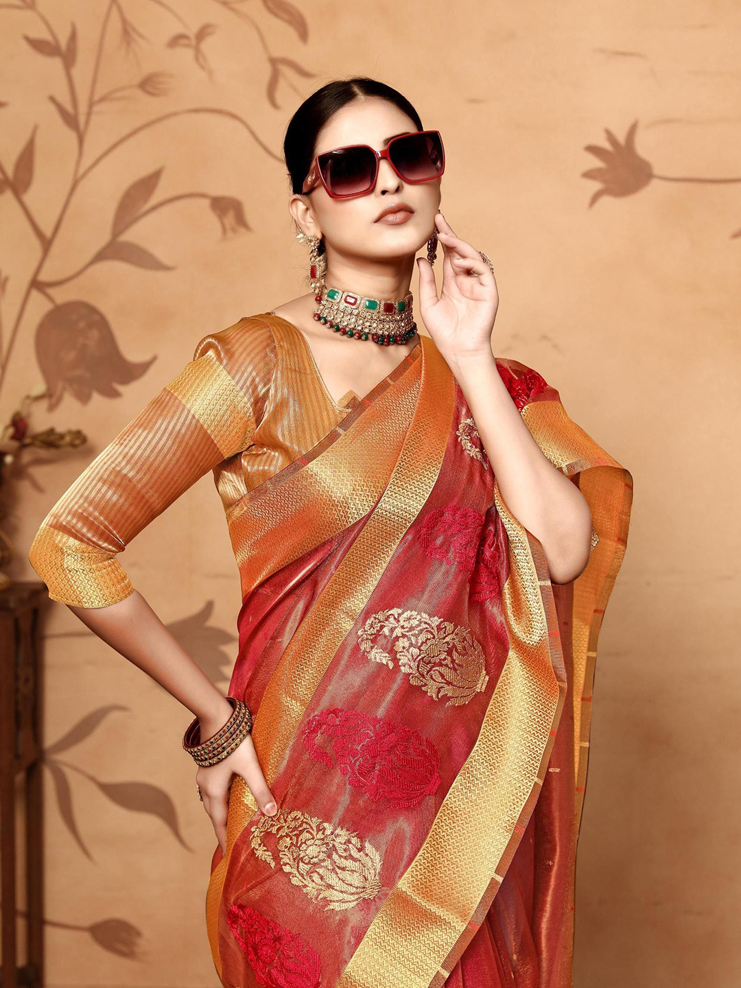 ALAGINI Paisley Embroidered Tissue Saree