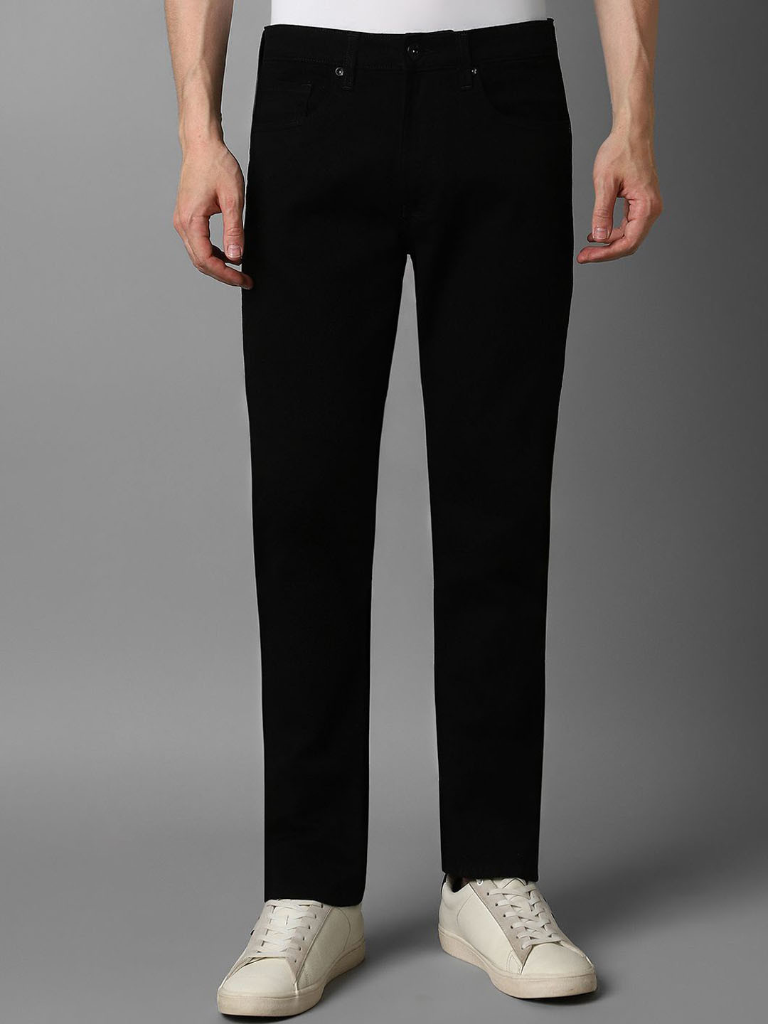 Louis Philippe Jeans Men Relaxed Fit Cotton Low-Rise Jeans