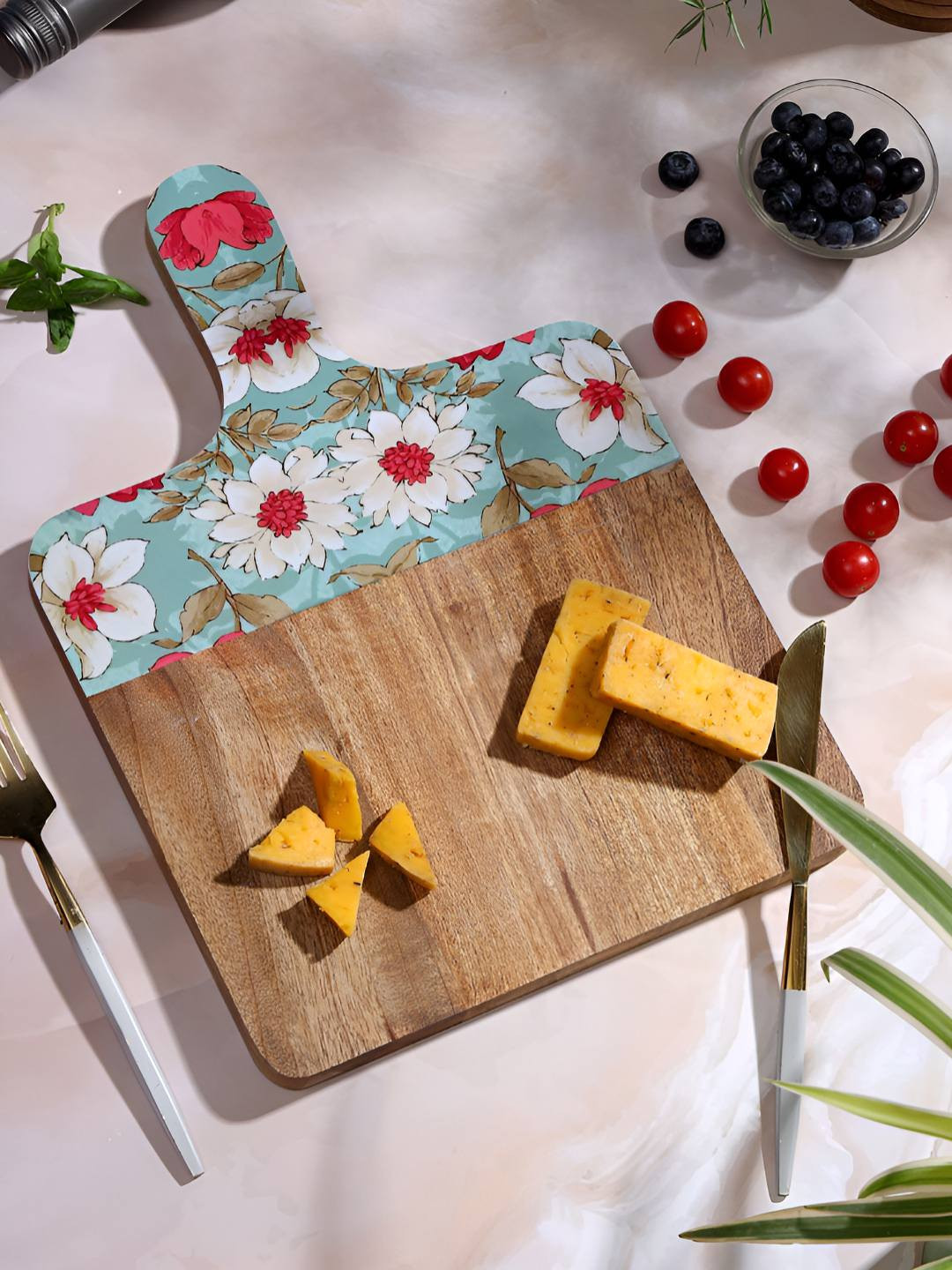DULI Brown & Blue Floral Enamel Coated Wooden Rectangle Cheese Board