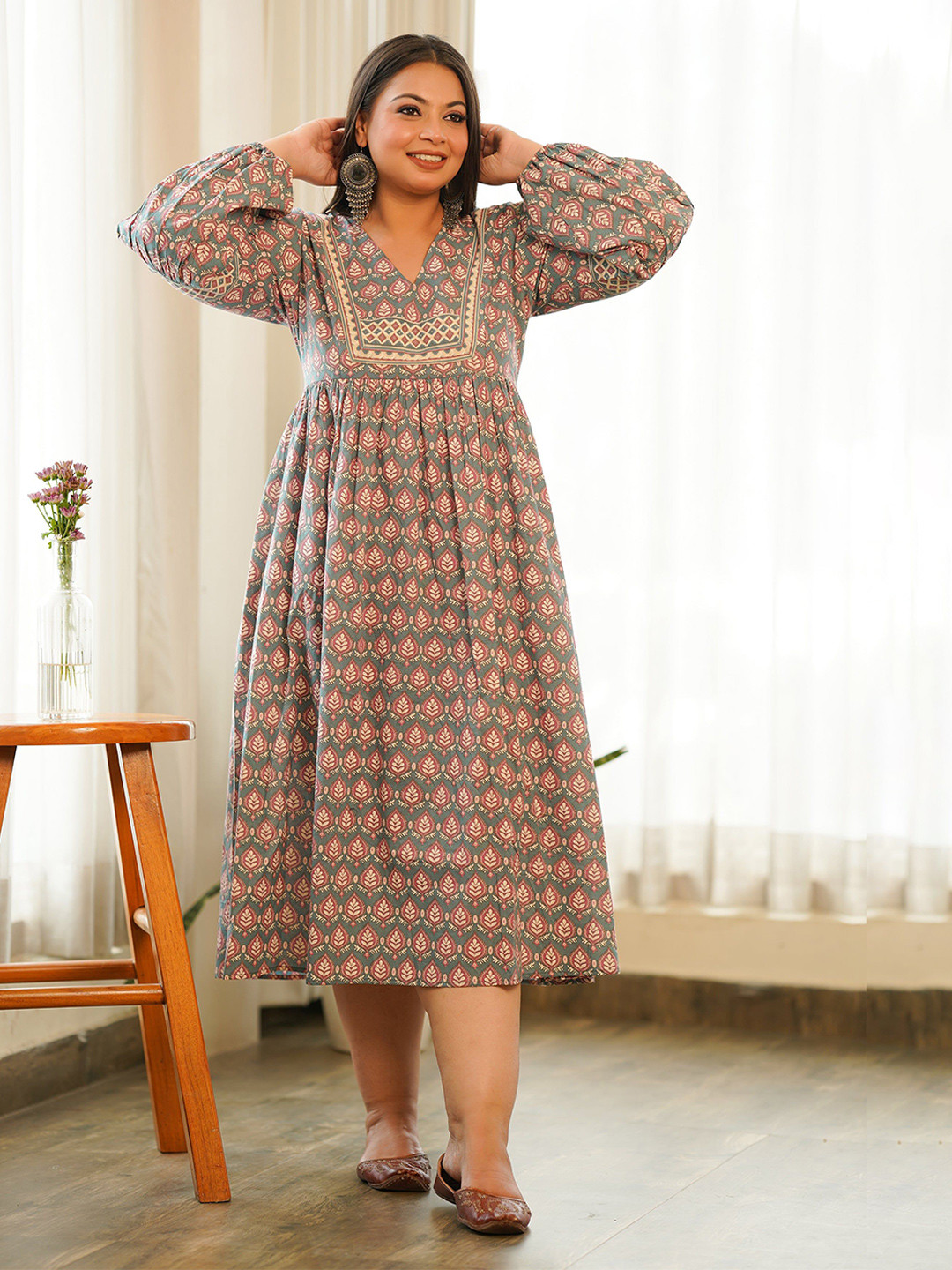 NANGALIA RUCHIRA Women Printed Puff Sleeve Fit & Flare Midi Ethnic Dresses
