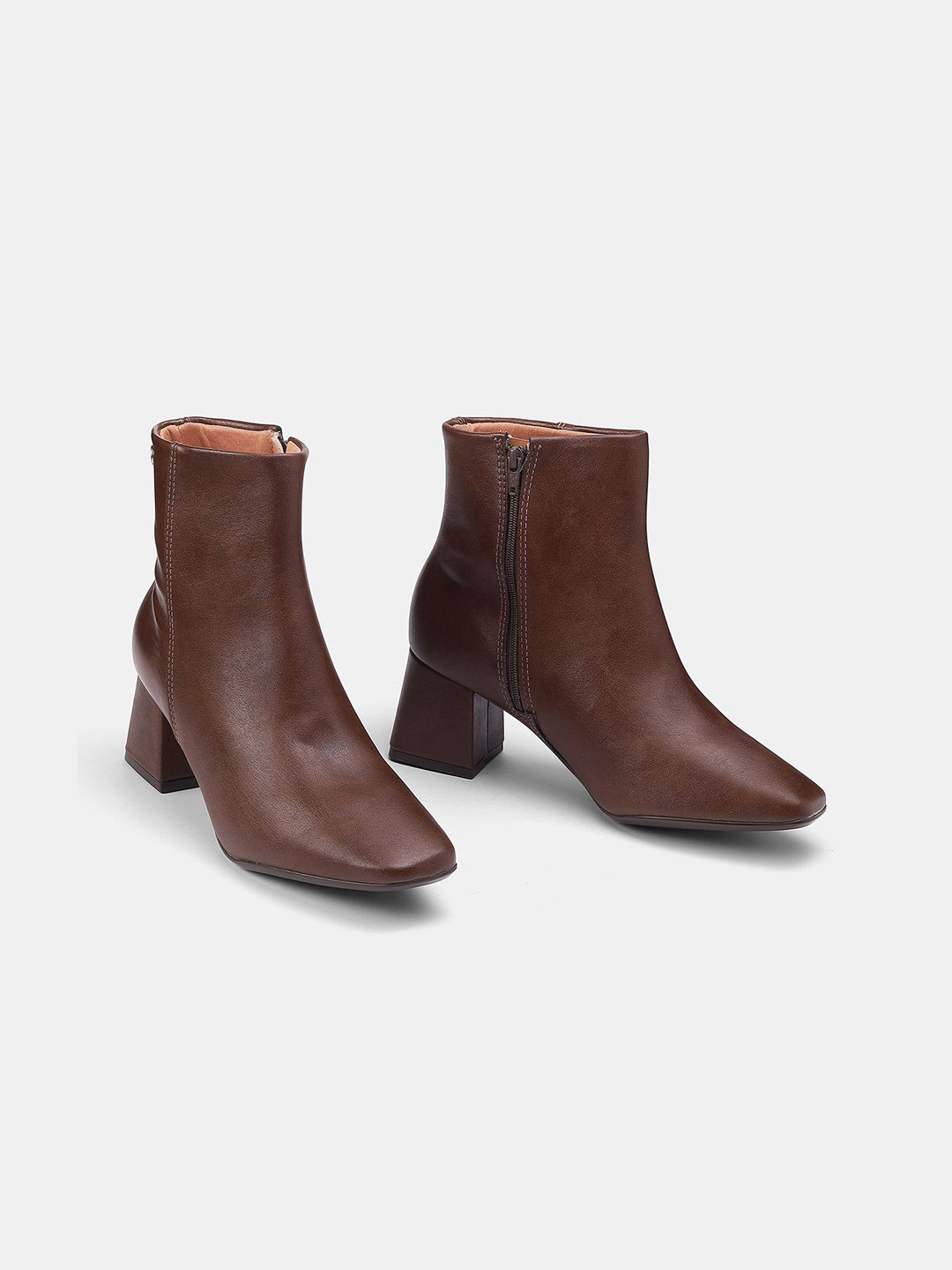 Vizzano  Women Block-Heeled Chelsea Boots