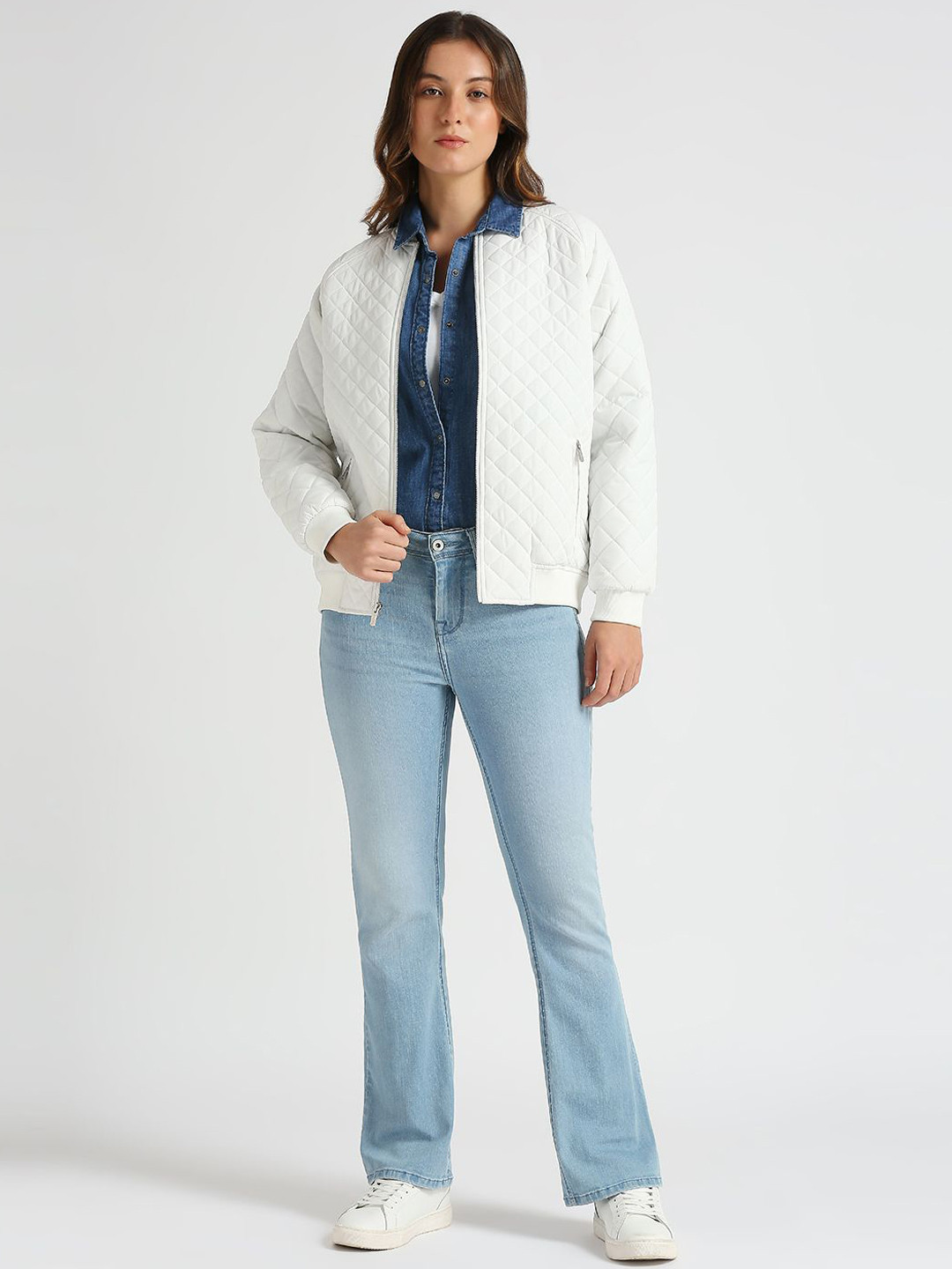 Pepe Jeans Women Pimlico Slim Fit Low Distress Stretchable Jeans