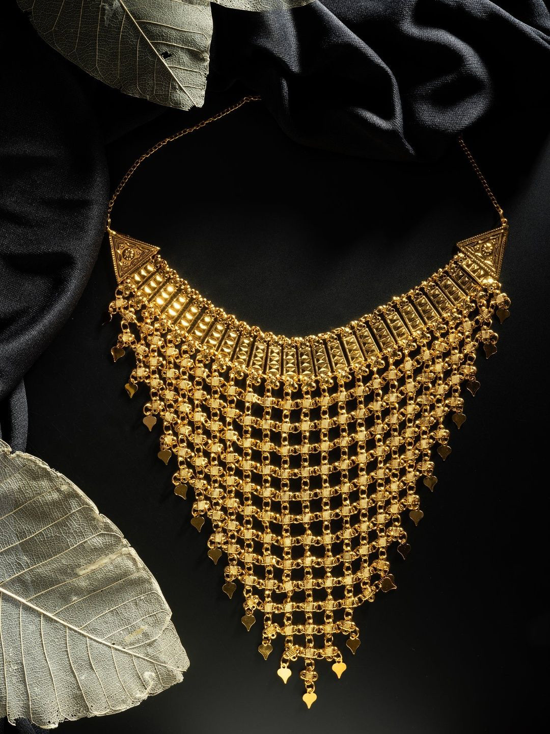 Niscka Brass Rhodium-Plated Necklace