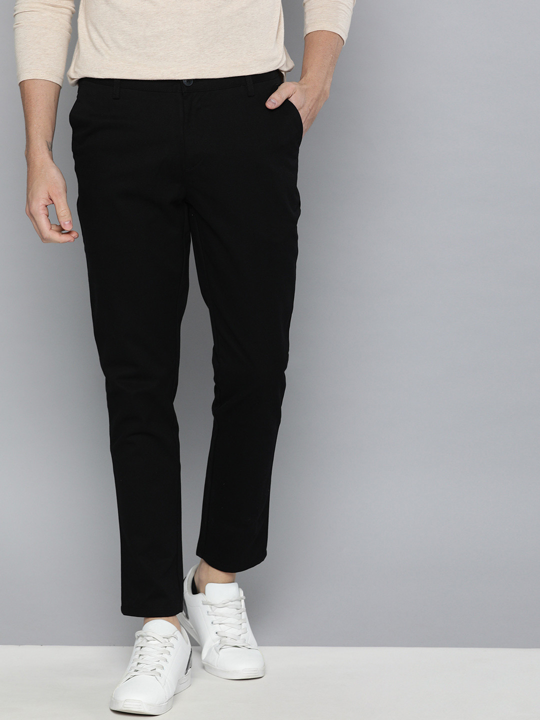 Mast & Harbour Men Black Regular Fit Solid Chinos
