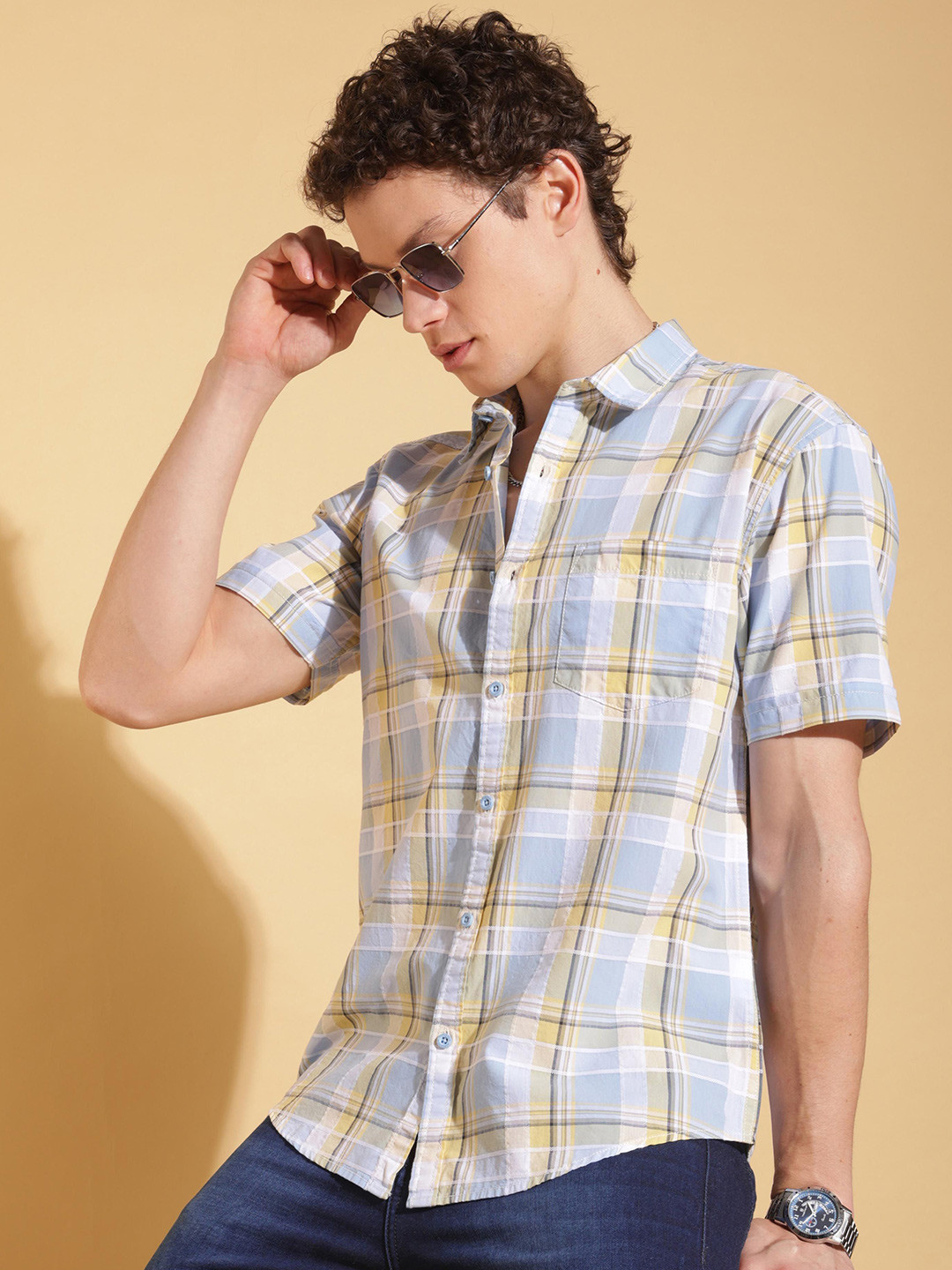 HERE&NOW Men Slim Fit Tartan Checks Opaque Checked Casual Shirt