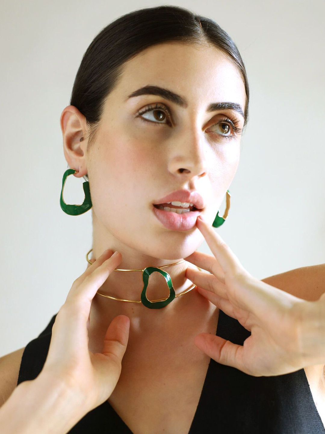 Varnika Arora Brass Gold-Plated Choker Necklace