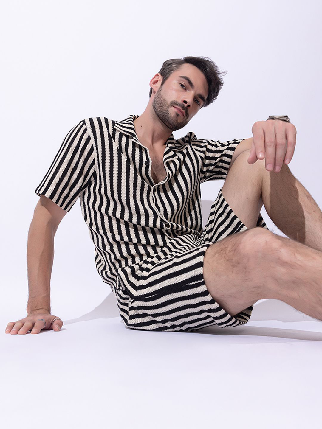 ARMISTO Men Vertical Striped Crochet Knit Resort Party Shirt