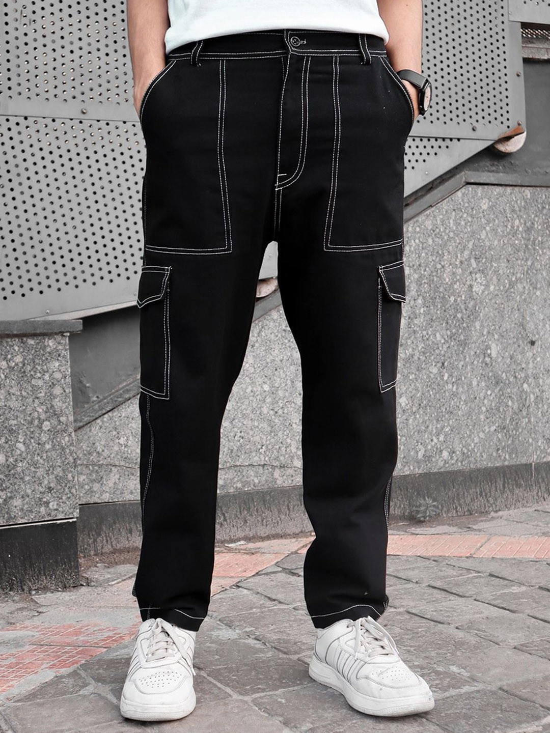 MASTERLY WEFT Men Super Relaxed Fit Low Distress Stretchable Cargo Styles Jeans