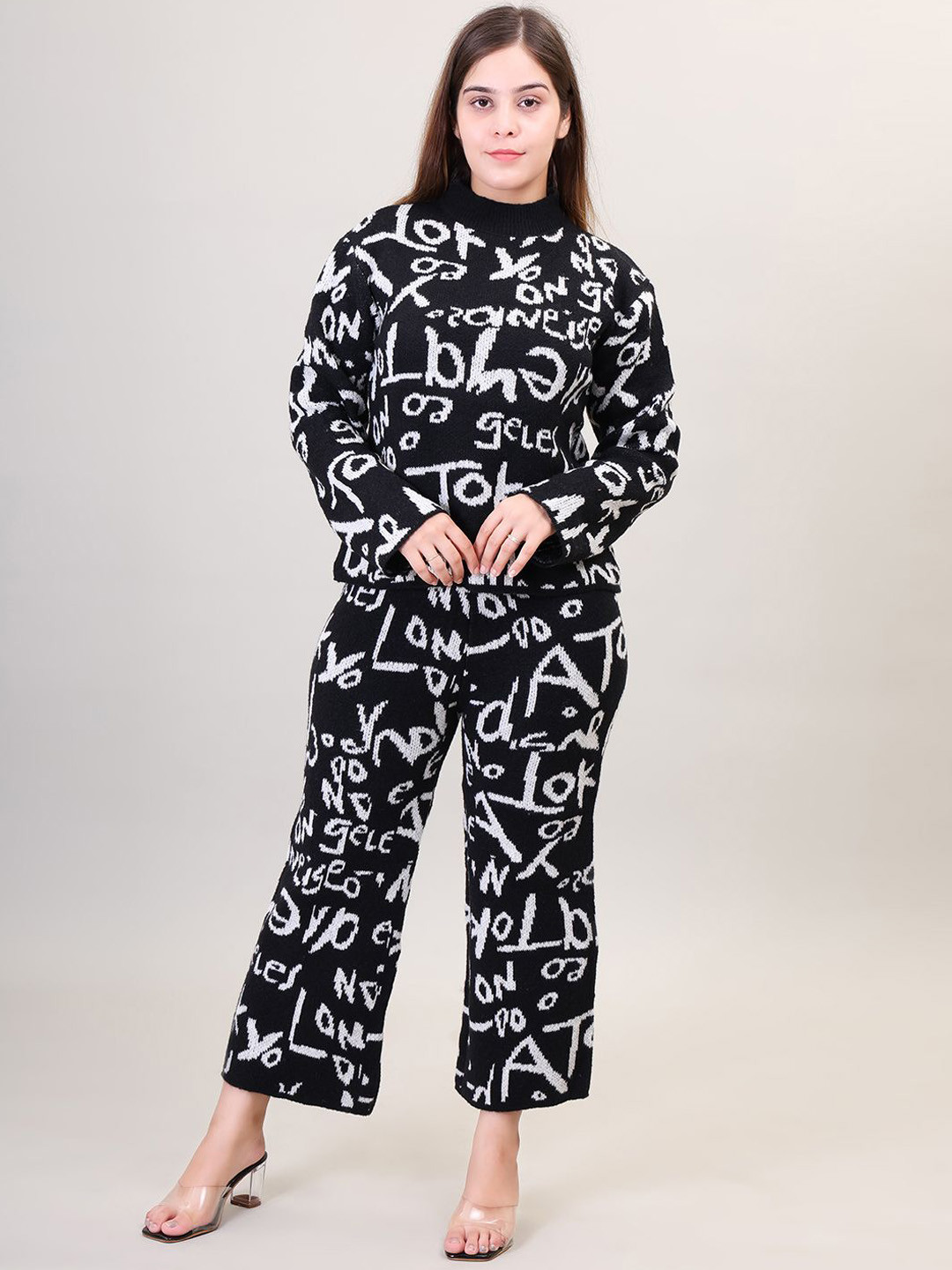 Camey Printed Pure Woolen Sweatshirt & Trousers