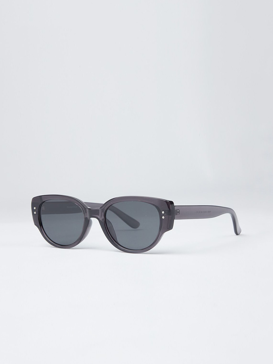 Banana Club Unisex Oval Sunglasses BVP9501-SheerSlate