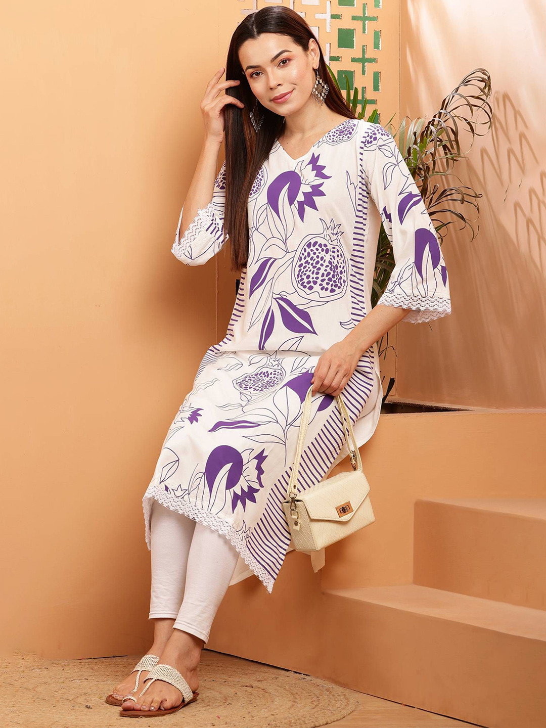 Bhuja Floral Printed Kurta