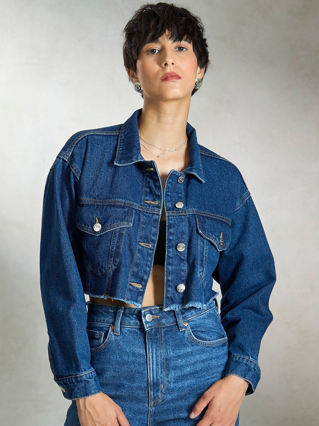 Virgio Women Cotton Collar Neck Crop Length Denim Full Sleeve Jacket
