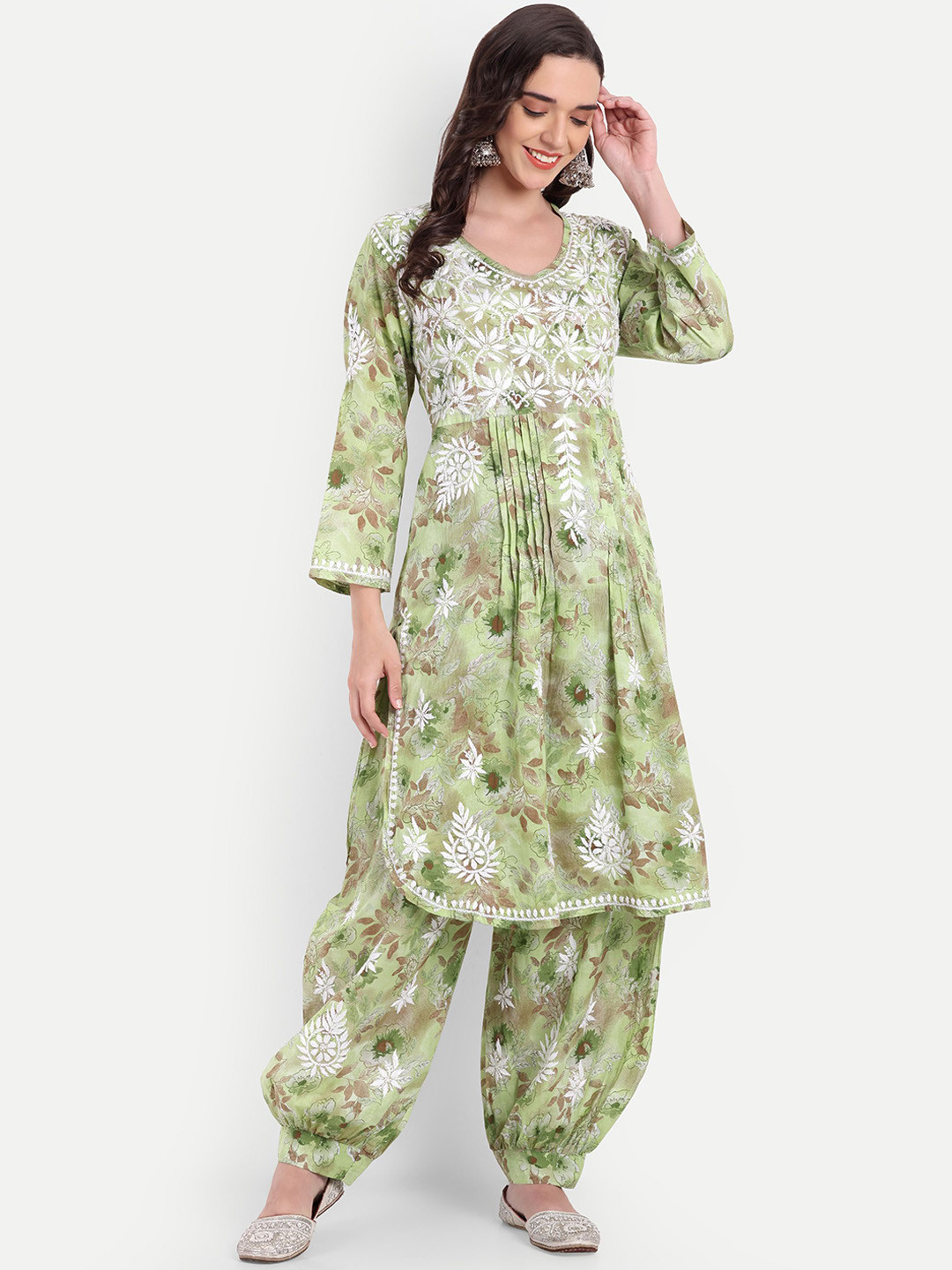 Indiankala4u Floral Embroidered Chikankari Pure Cotton A-Line Kurta With Salwar