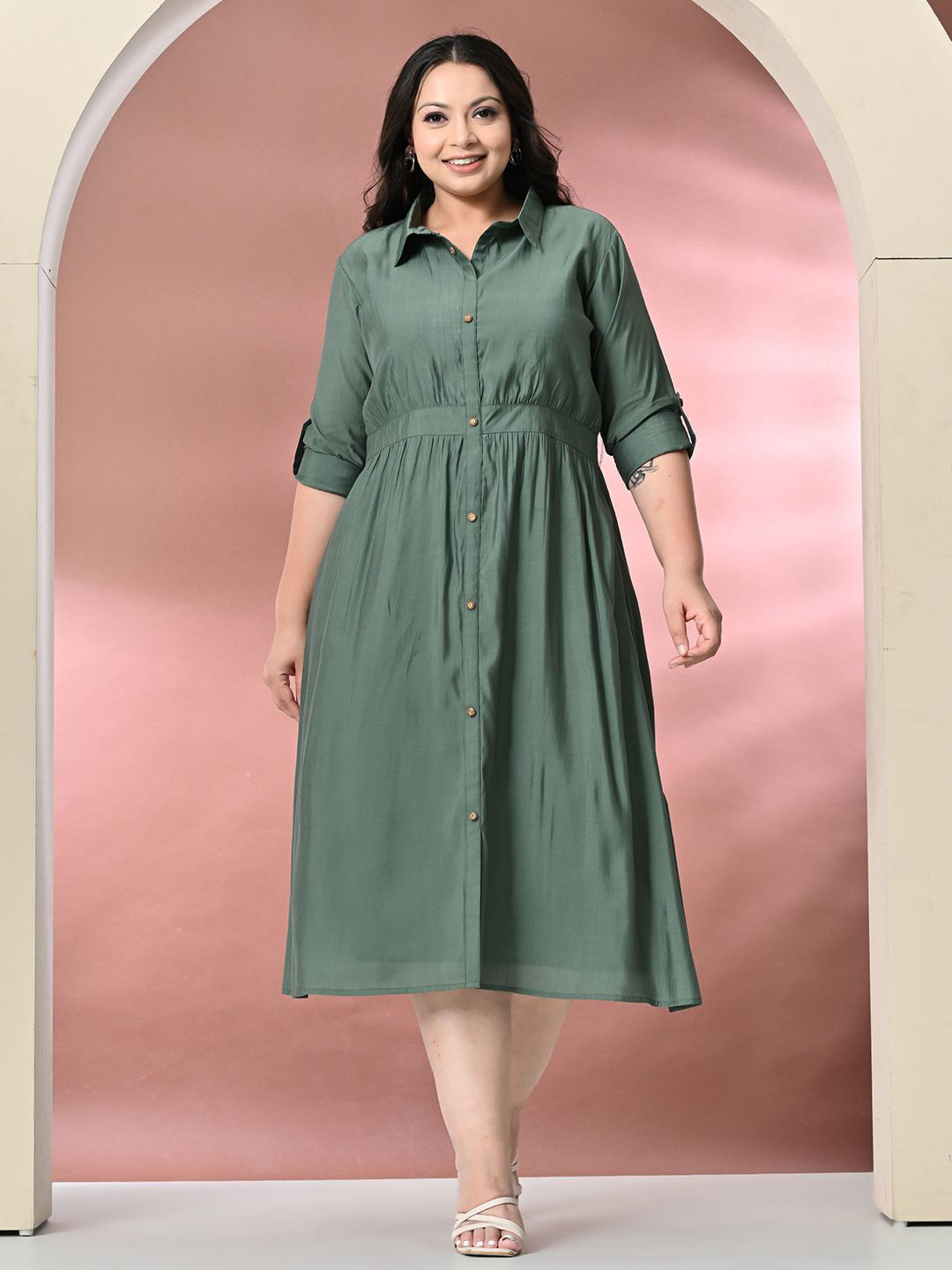 PrettyPlus by Desinoor.com Plus Size Roll-Up Sleeve Shirt Midi Dress