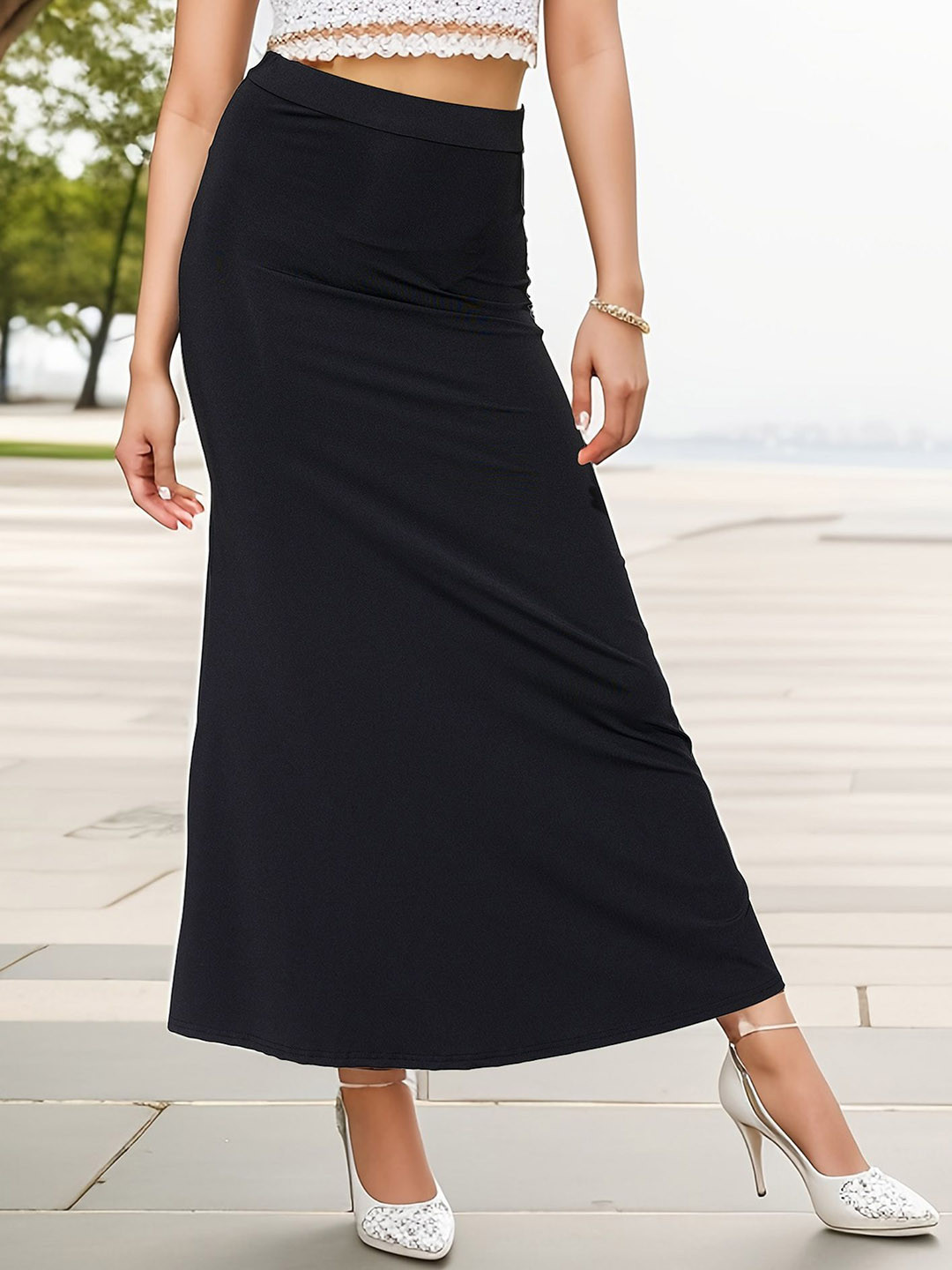 LULU & SKY Gathered Detail Fishtail Maxi Skirt
