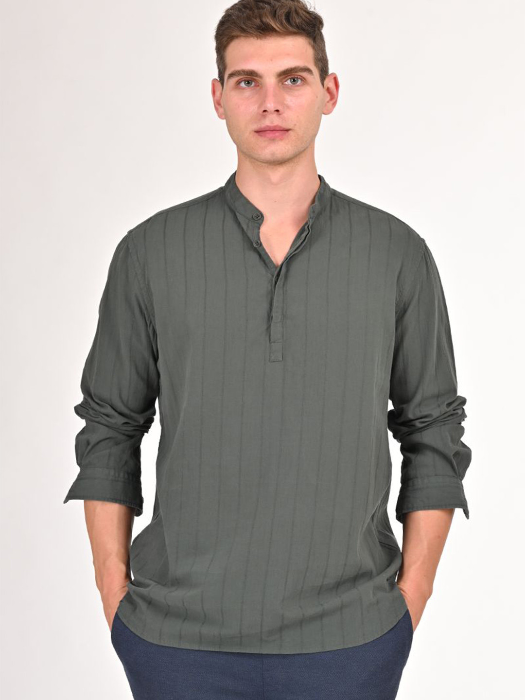 POE Men Smart Band Collar Striped Cotton Slim Fit Casual Shirt