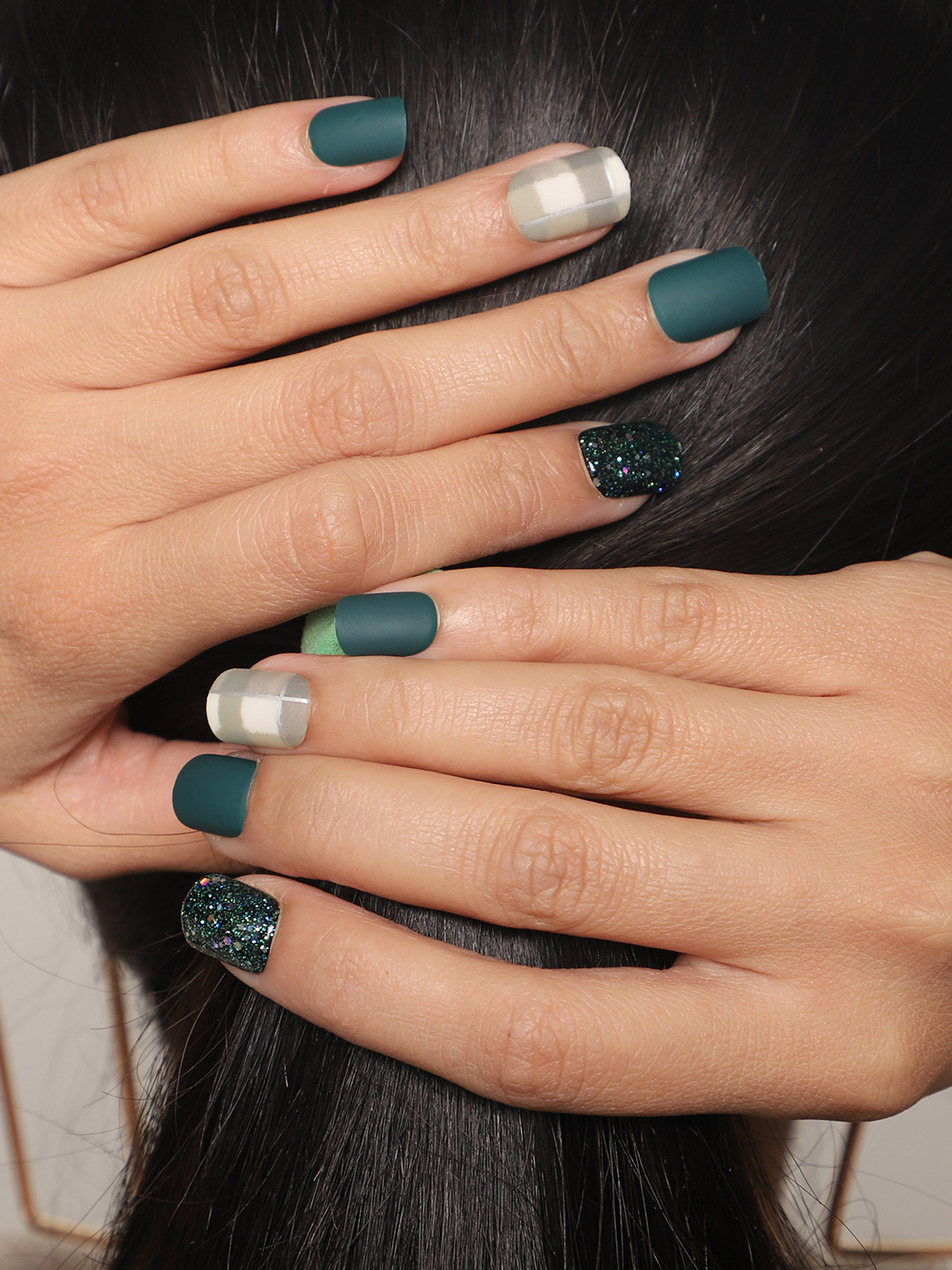 LICK  30 Pcs Reusable Matte Green Acrylic Nail Artificial Nail Set