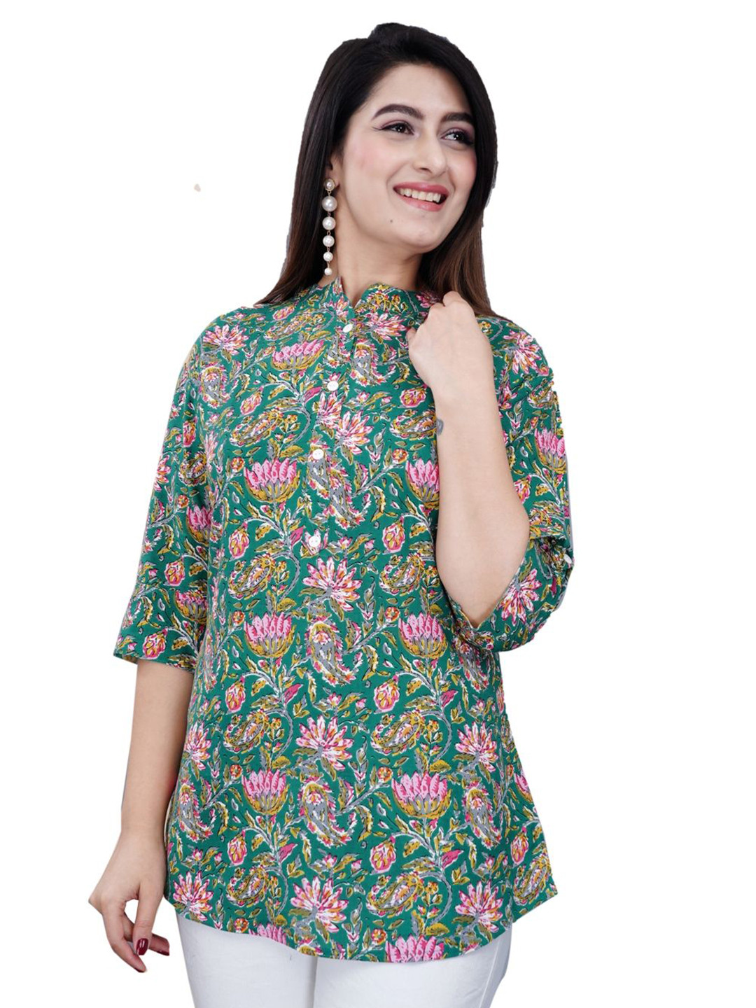 GUDWEARS Women Floral Printed Mandarin Collar  Top