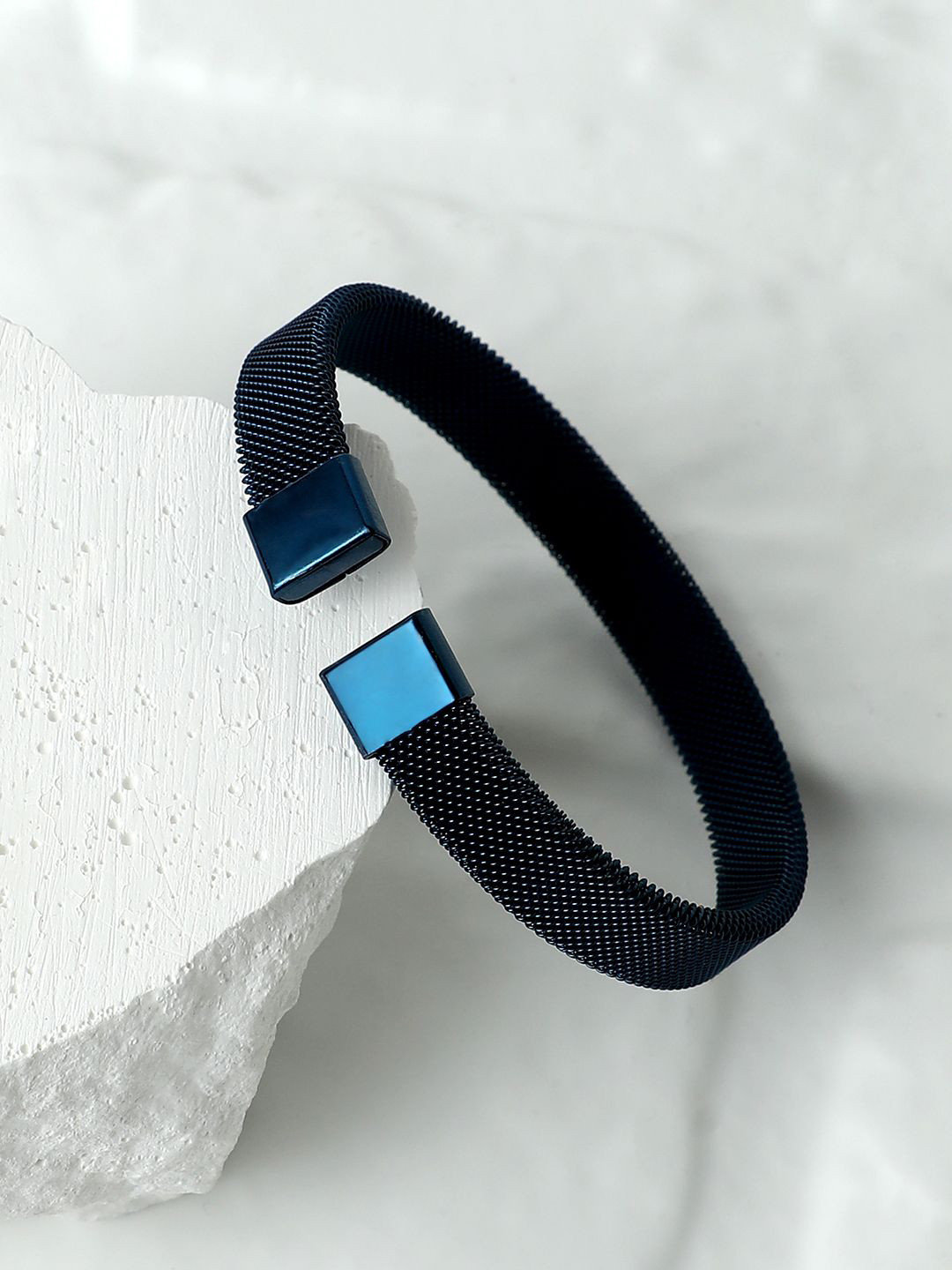 French Accent Men Brass-Plated The Mesh Cuff Bracelet