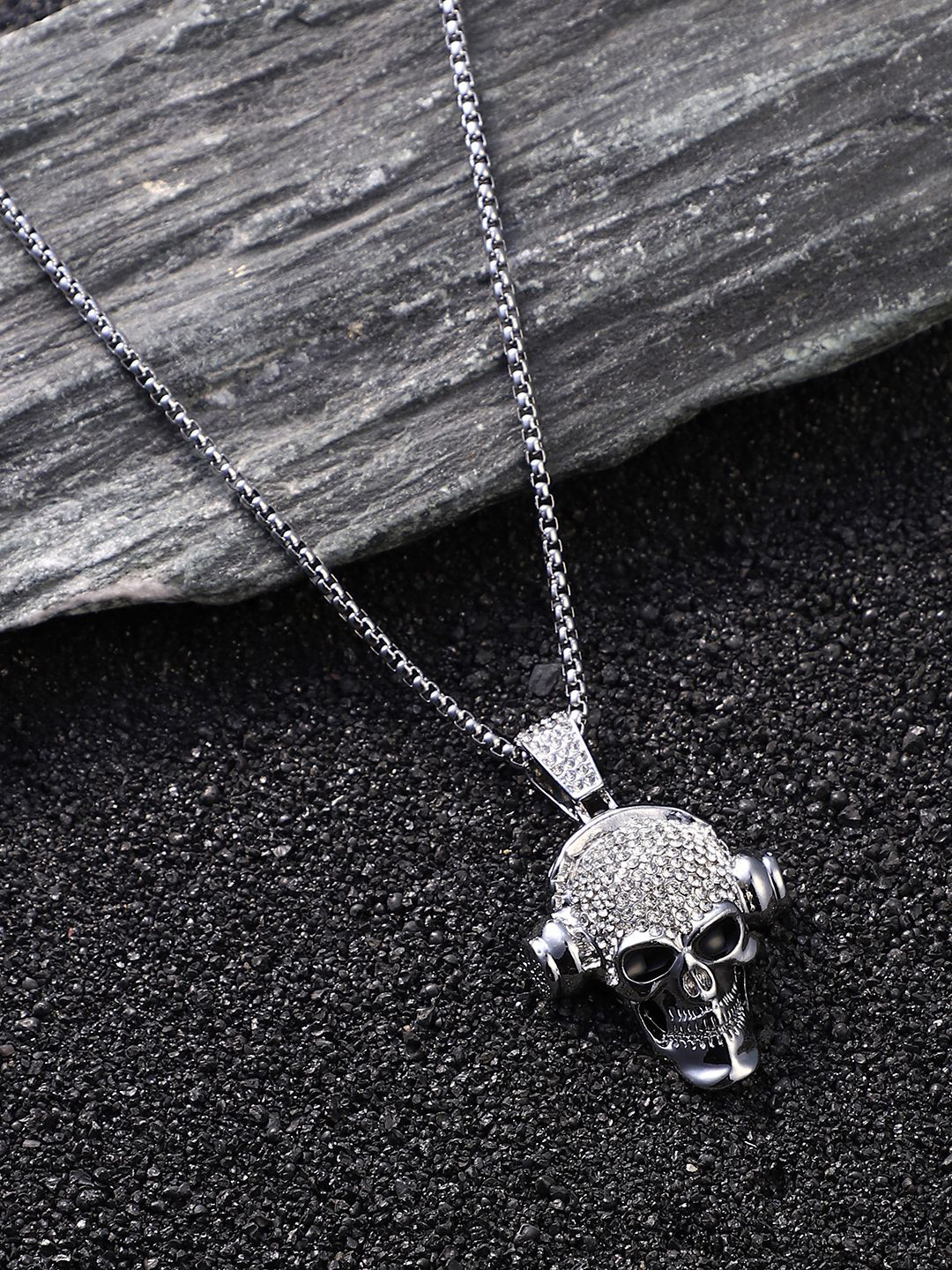 French Accent Men Silver Plated Stones Studded The Skull Music Pendant Comes With Chain