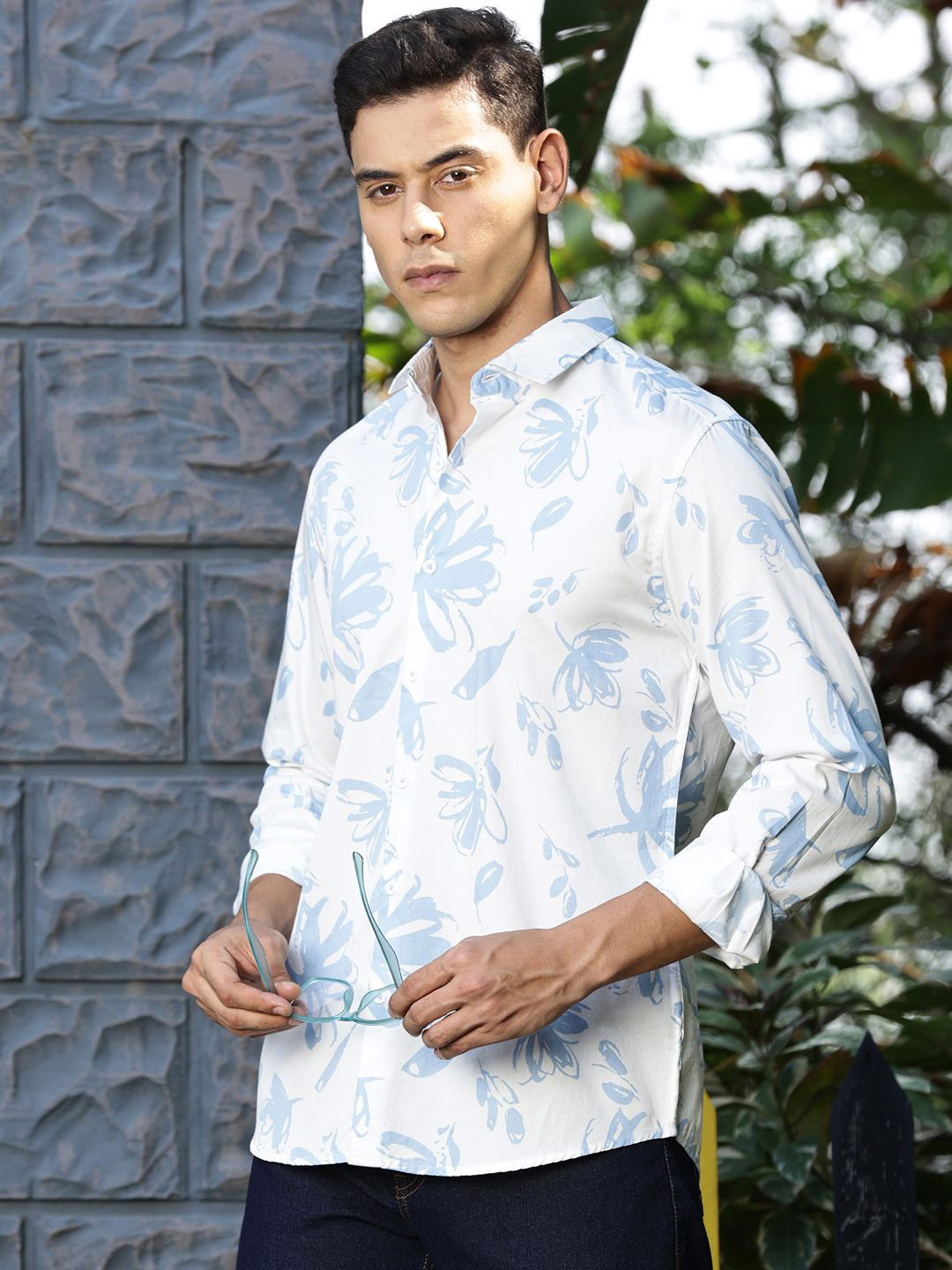 Mast & Harbour Men Premium Spread Collar Floral Printed Cotton Casual Shirt
