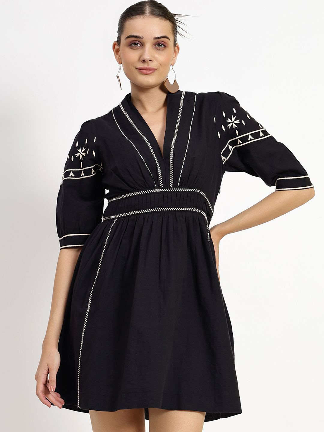 Saint G Women Solid V-Neck Cotton Top