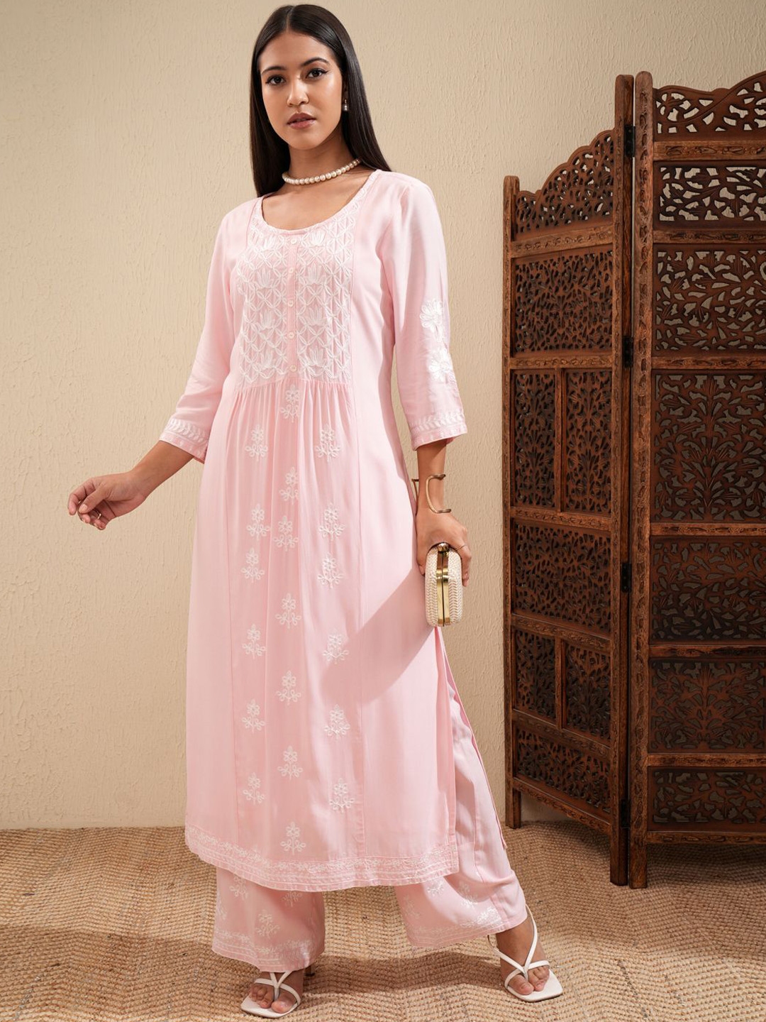 Vishudh Ethnic Motifs Embroidered Thread Work Straight Kurta With Palazzos - Kurta Sets for Women 30598483 | Myntra