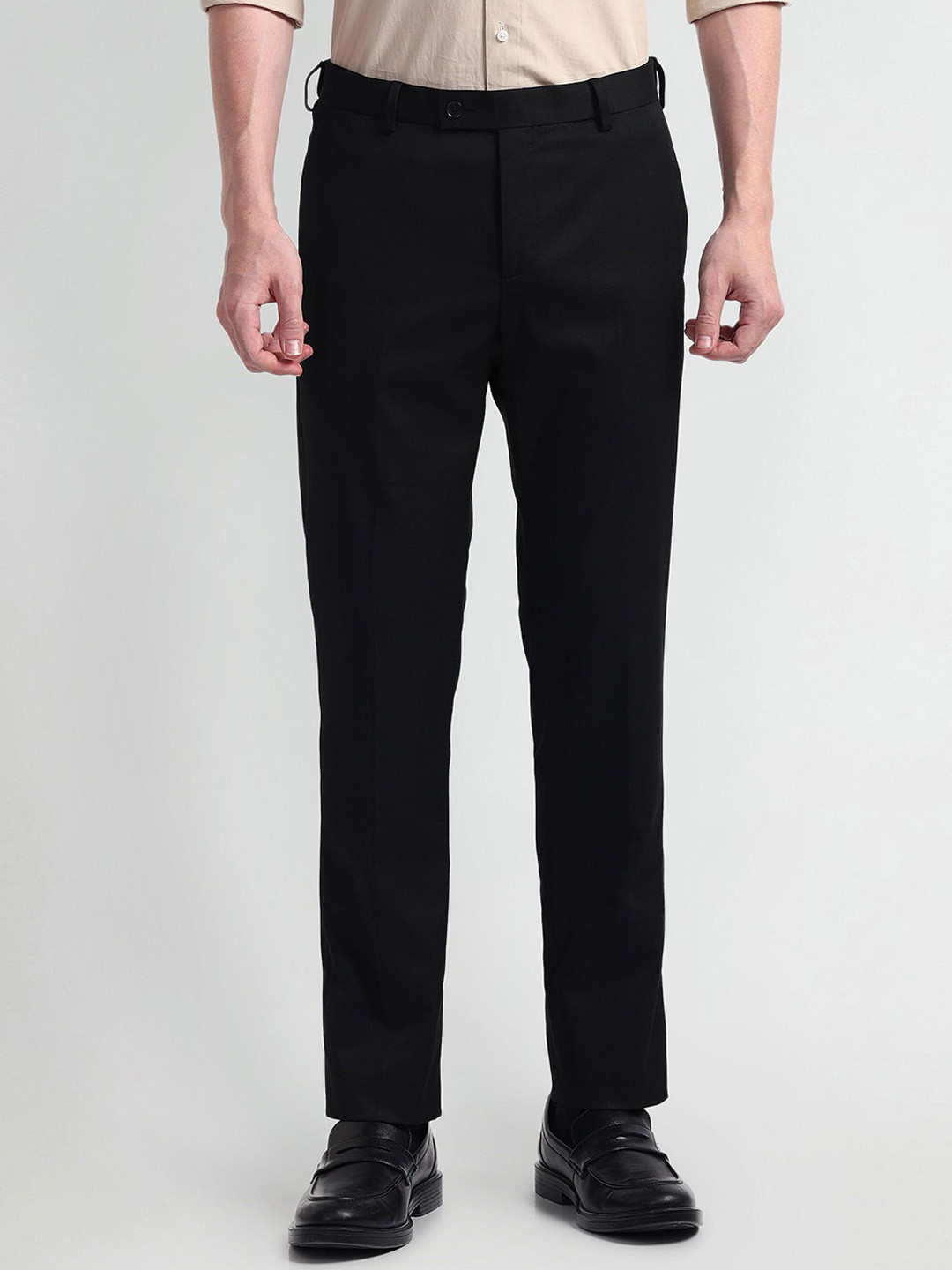 Arrow Men Easy Flex Tapered Fit Solid Trousers