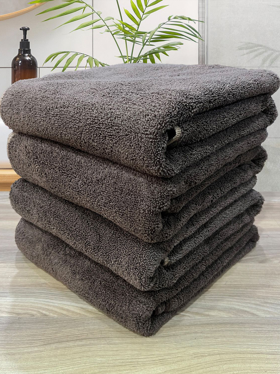 LABHAM Grey 4 Pieces 450 GSM Quick Dry Light Weight Bath Towels