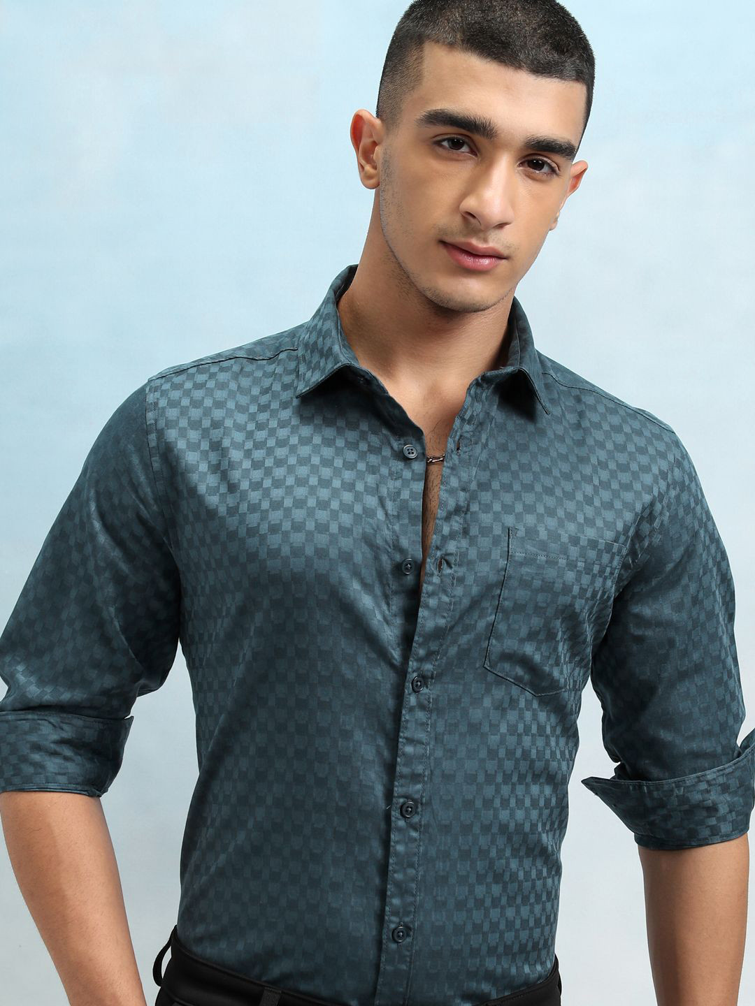 HIGHLANDER Men Graphite Dobby Textured Solid Mui Occasion Slim Fit Shirt