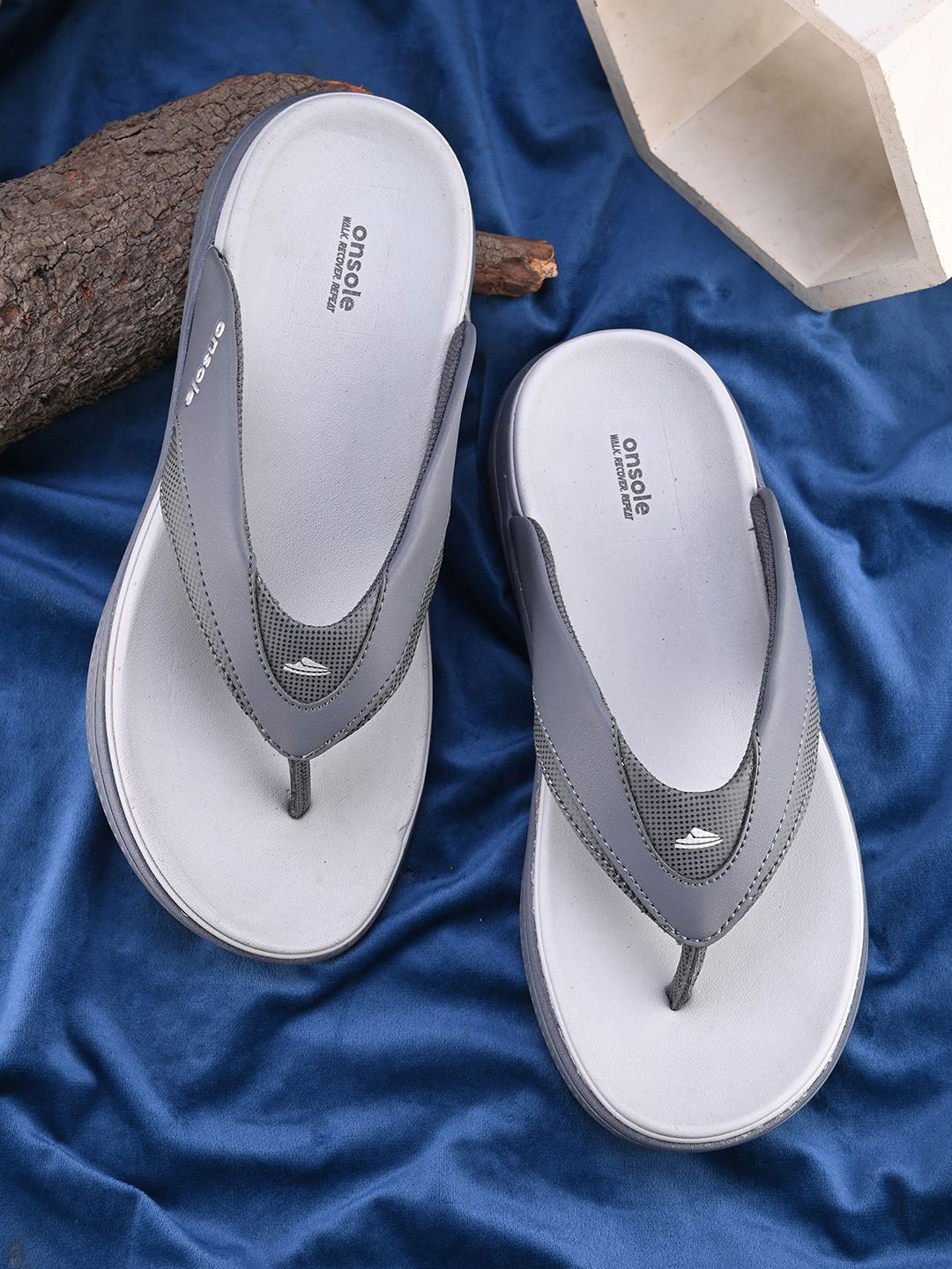 ONSOLE Men Thong Flip-Flops