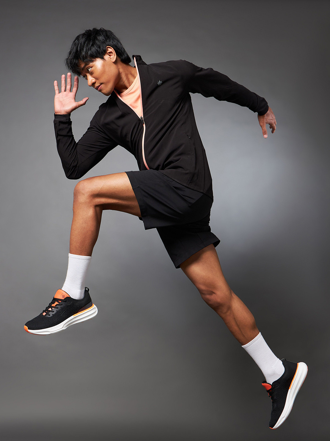 CULT Stand Collar Moisture Wicking Lightweight Sporty Long Distance Running Jacket