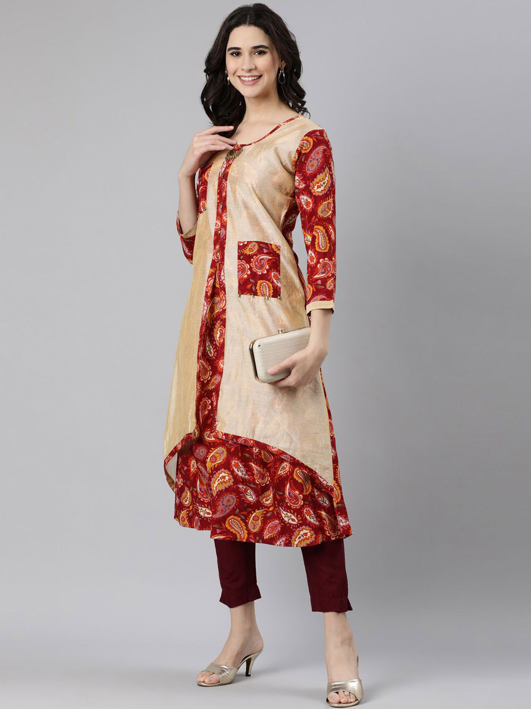 Souchii  Women Printed Anarkali Kurtas