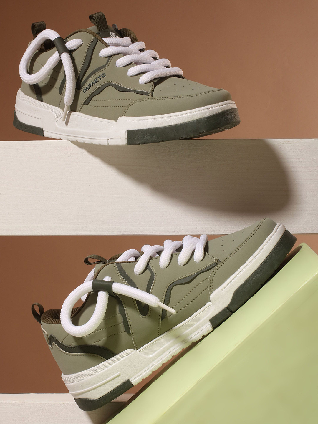 Impakto Megapulse Solid Sneaker Shoes