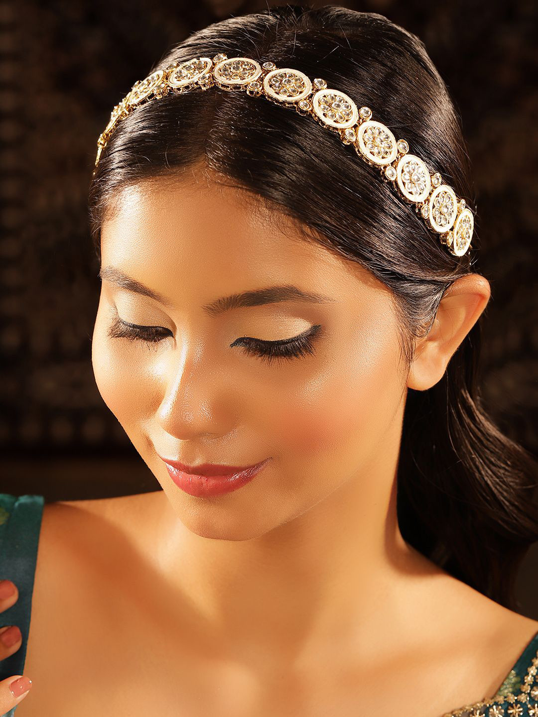 Priyaasi Gold-Plated Geometric Elegance Kundan Studded Matha Patti