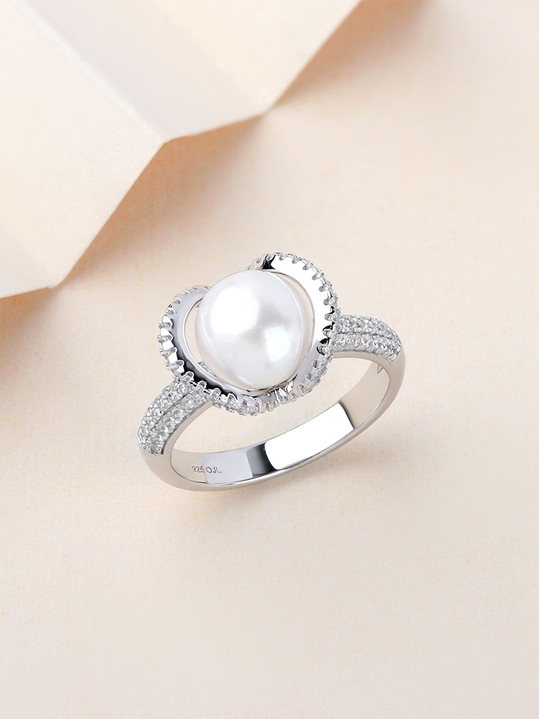 Ornate Jewels Women 925 Sterling Silver Freshwater Pearl and American Diamond Halo Ring