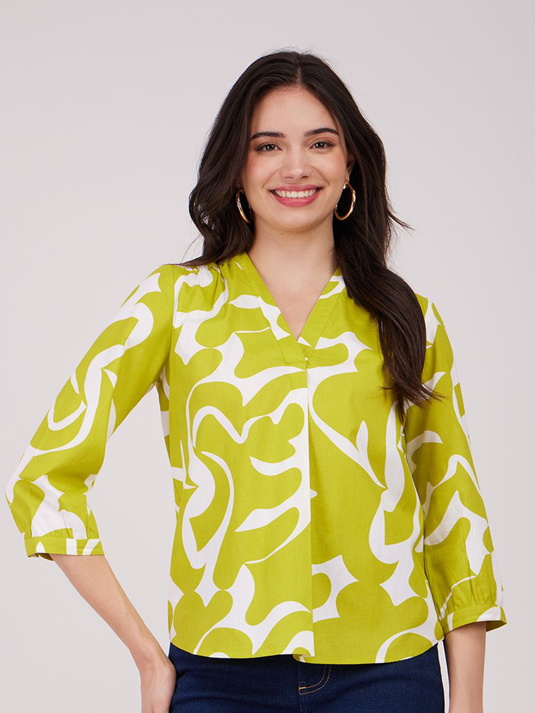 FableStreet Women Abstract Printed V-Neck Green Top