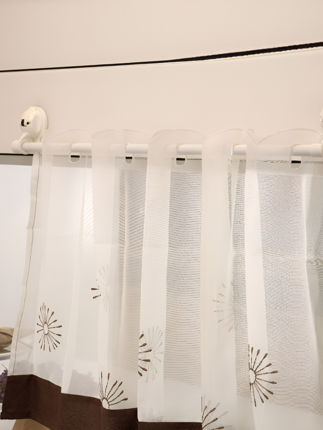 FECA 2-Pcs  ABS  White Curtain Rail Suction Hooks