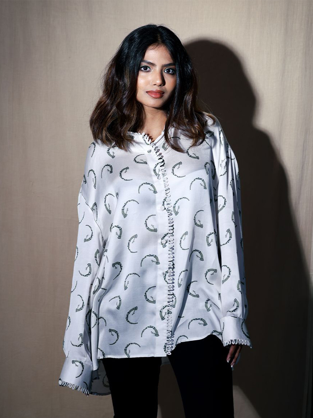 Arya Giri Women Spread Collar Abstract Printed Oversized Casual Shirt