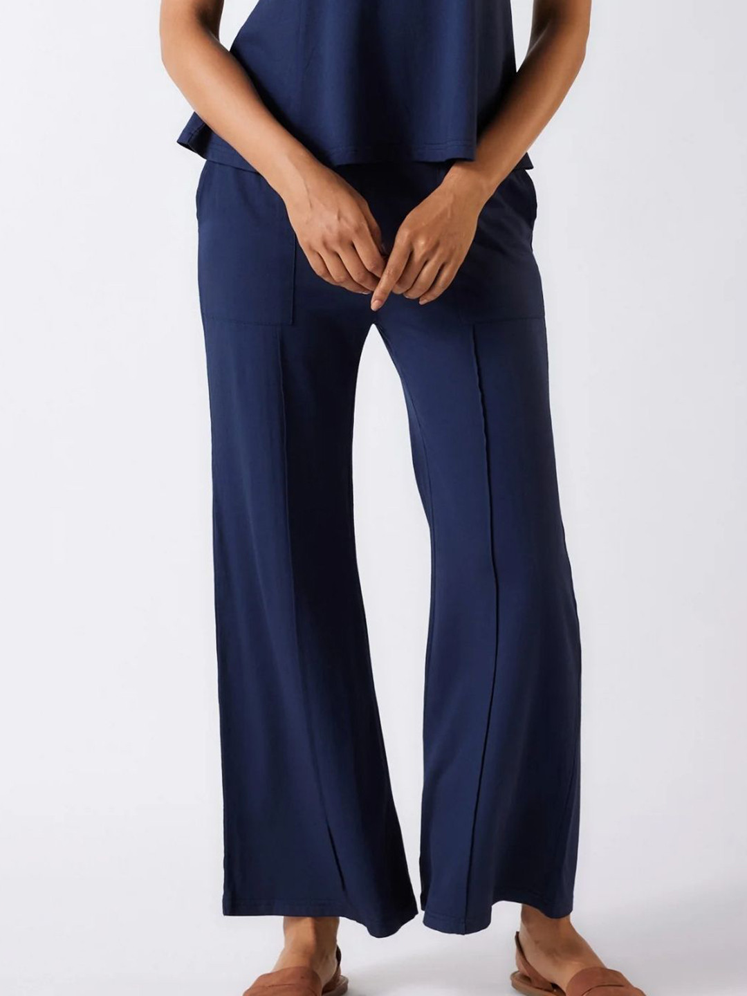 Creatures of Habit Women Air Flared Pants